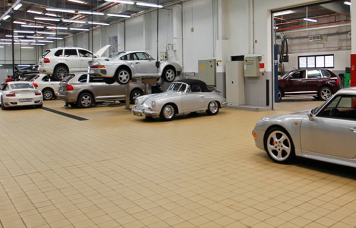 Porsche Service Centre